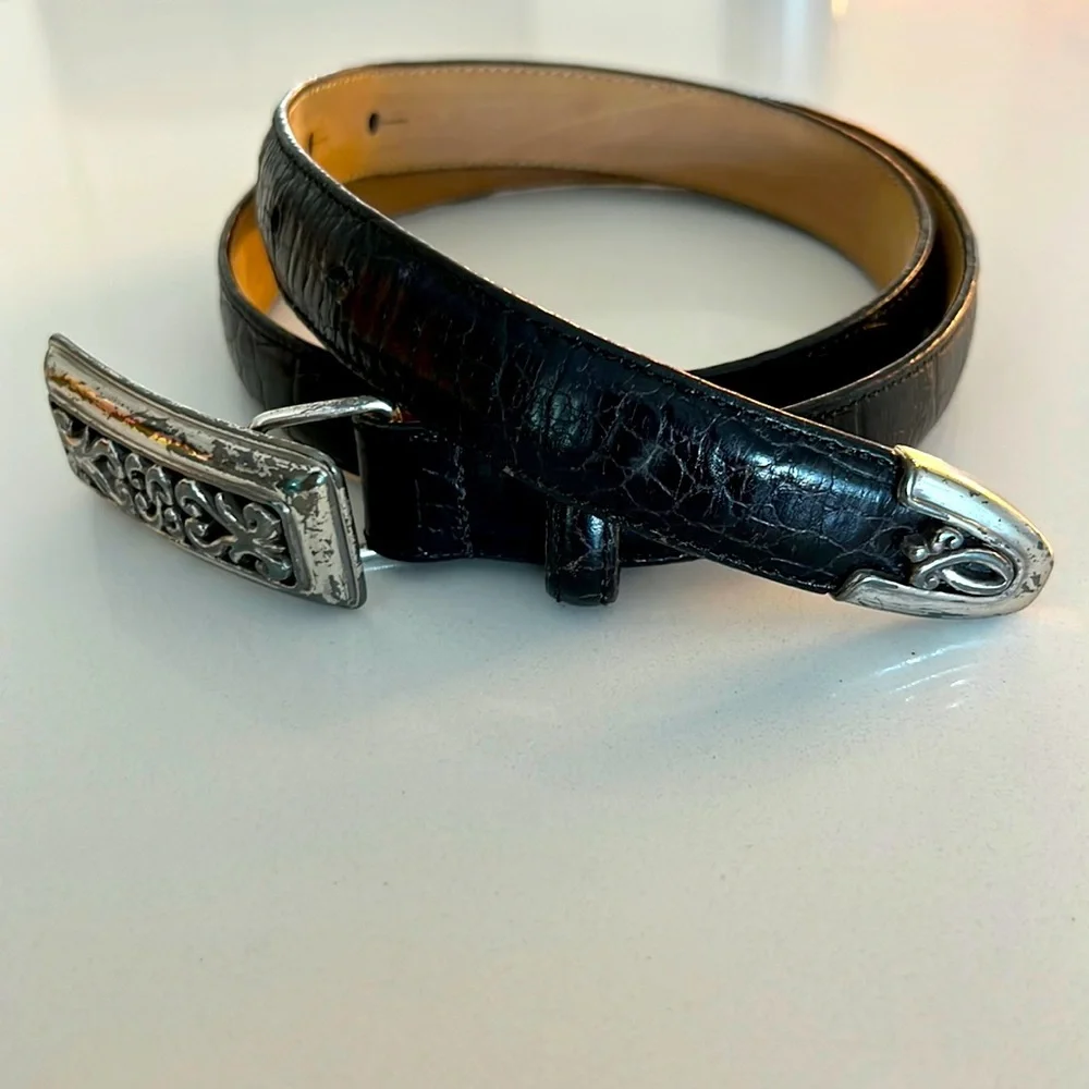 BRIGHTON Embossed Leather Alligator pattern Silver tone Buckle and Tip​